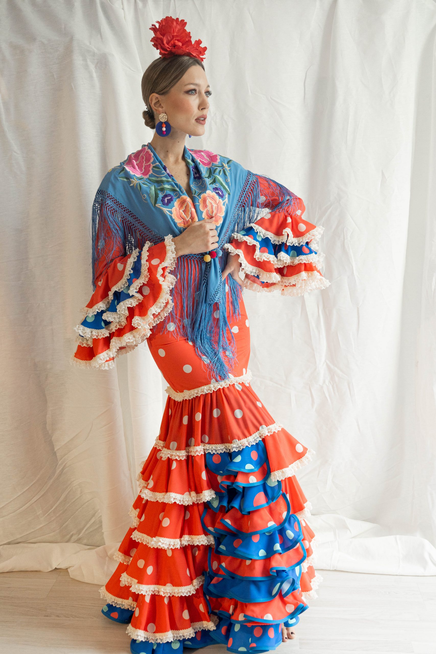 Vestido-de-flamenca-coral-Fabiola