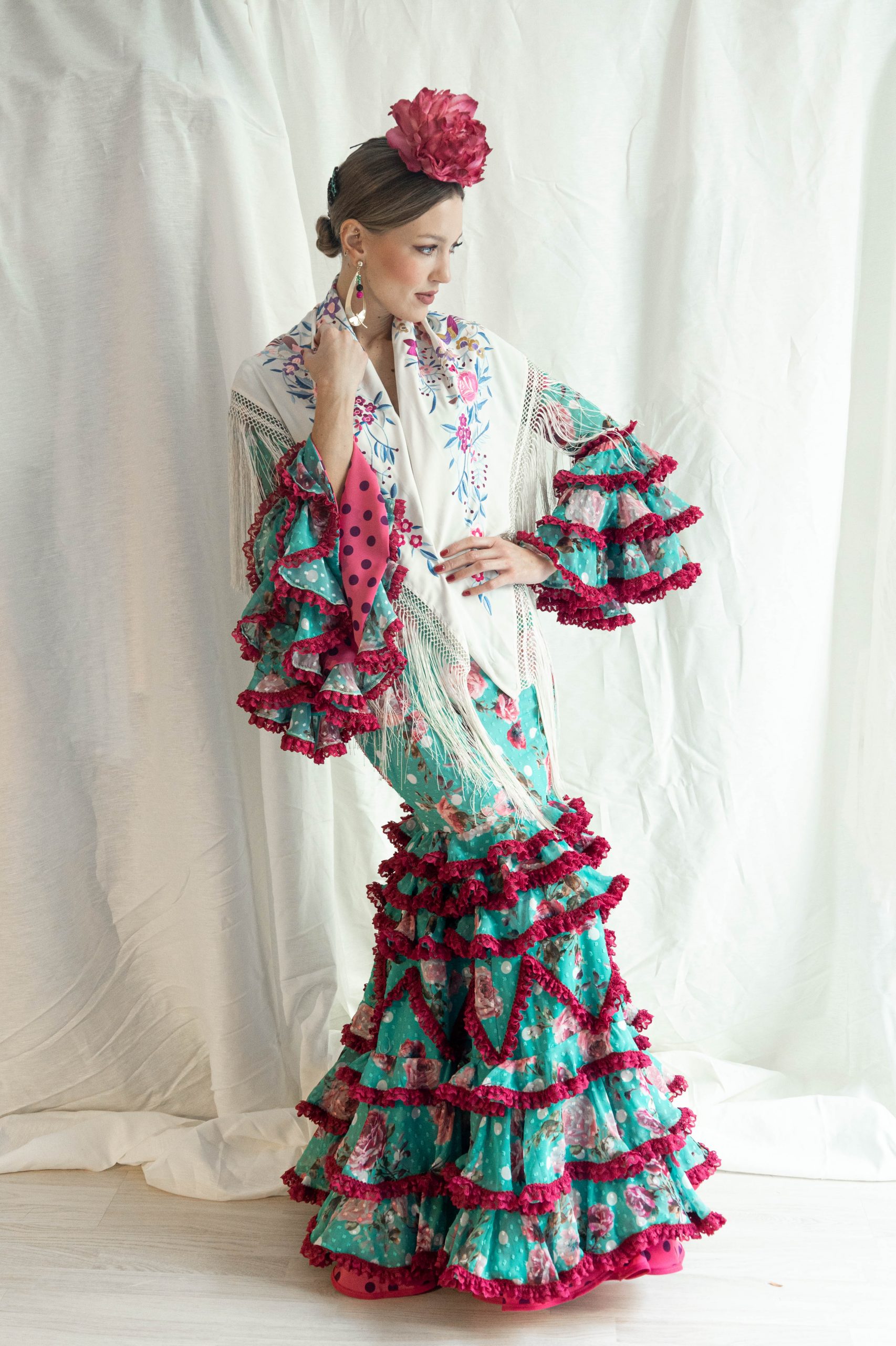 Vestido-de-flamenca-turquesa-Fabiola