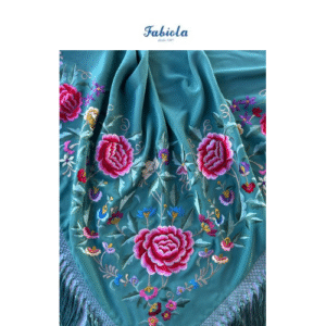 Mantoncillo Fabiola1987 Colección Rosas fondo agua marina bordado en colores