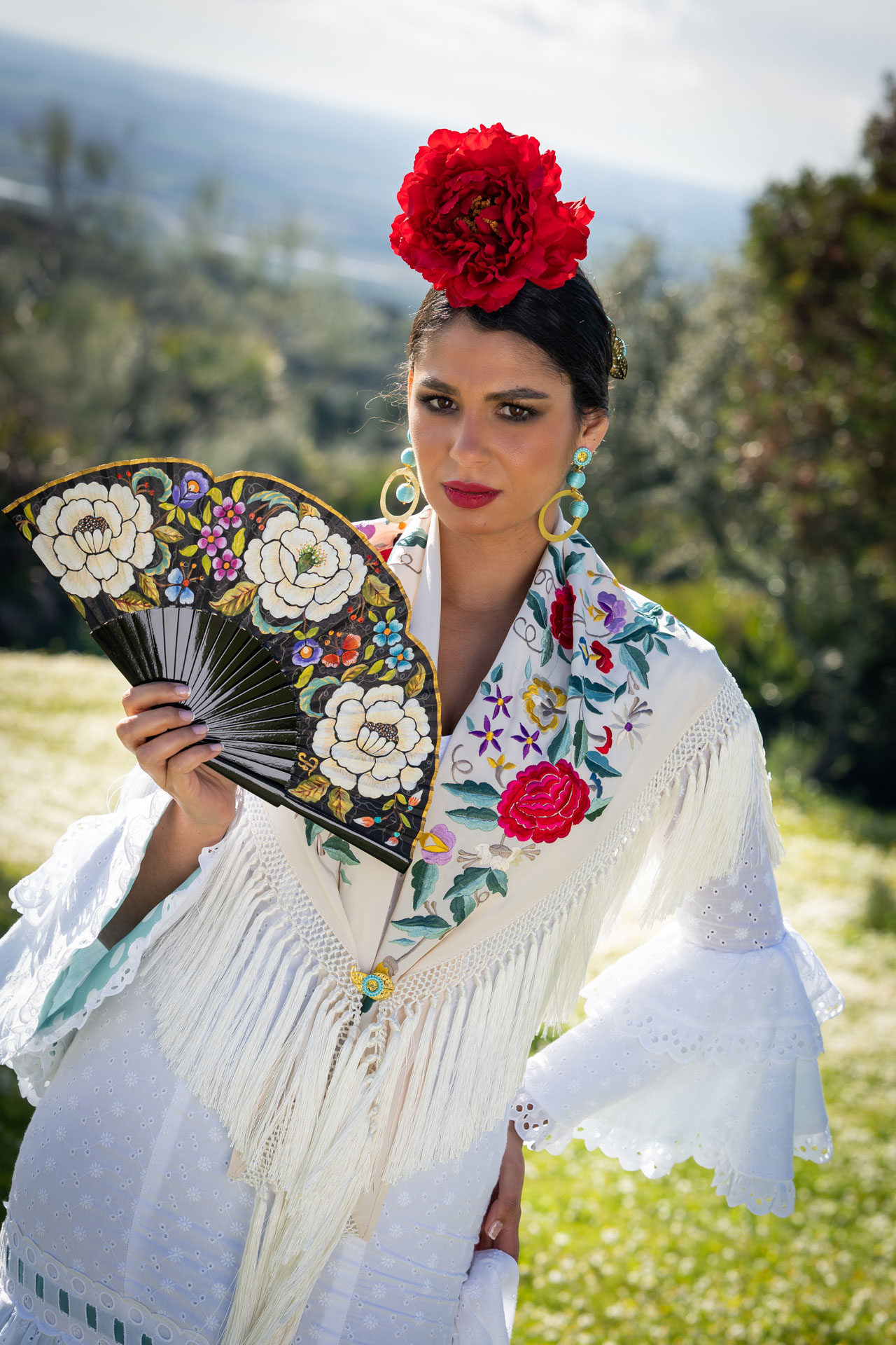 Mantoncillo Fabiola1987 Colección Rosas fondo marfil bordado en colores - Imagen 4