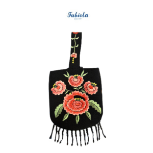 Bolso artesanal bordado creado para Fabiola1987.Modelo Mi Bolsita. Flores color coral. Forrado de lunares negros